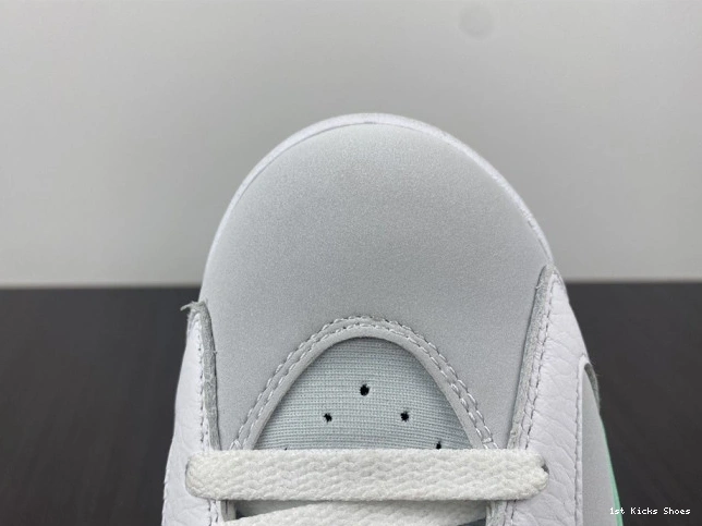 1st Kicks Jordan Mint Foam Air 6 DQ4914-103 WMNS 0724